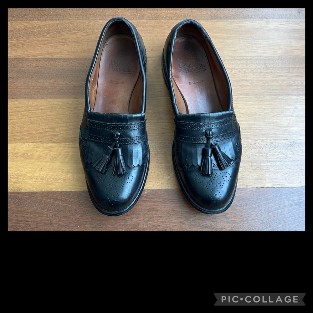 Allen Edmonds tasseled leather loafer